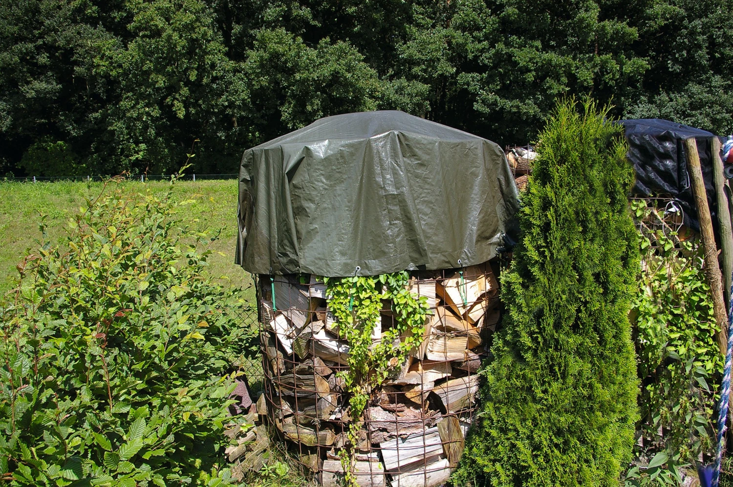 Nordforest Runde Holzabdeckplane 4 Nordforest Runde Holzabdeckplane – Bild 4